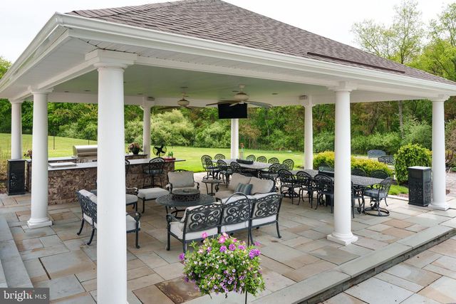 24 MICHAEL WAY, Pennington, NJ 08534