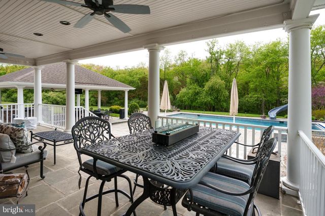 24 MICHAEL WAY, Pennington, NJ 08534