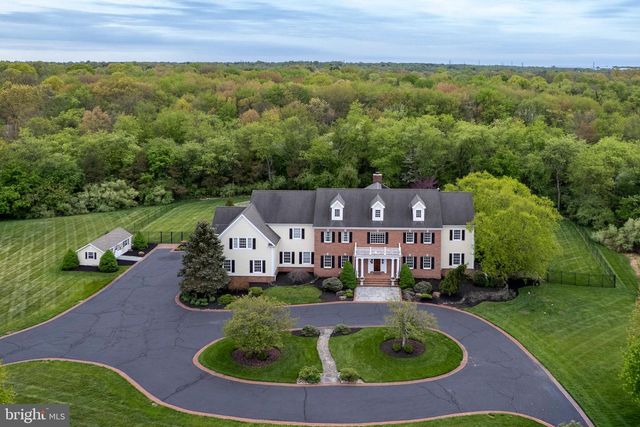 24 MICHAEL WAY, Pennington, NJ 08534