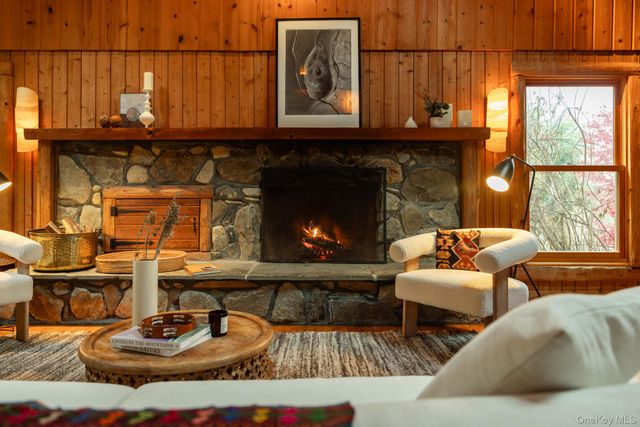 79 Torre Rock Road, Red Hook, NY 12571