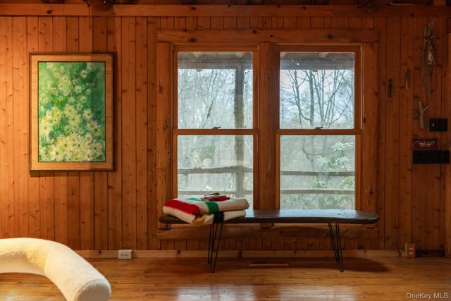 79 Torre Rock Road, Red Hook, NY 12571