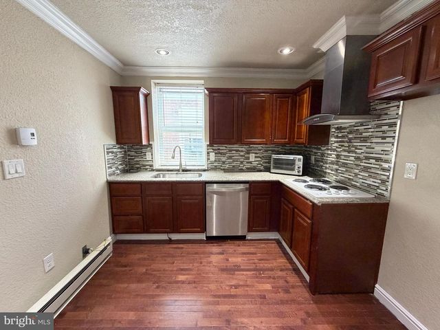 1415 ELLSWORTH ST, Philadelphia, PA 19146