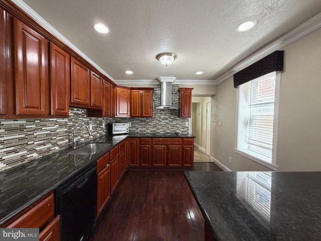 1415 ELLSWORTH ST, Philadelphia, PA 19146