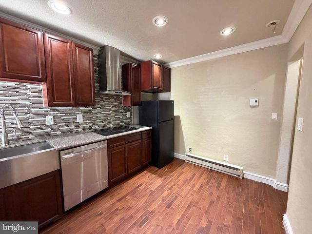 1415 ELLSWORTH ST, Philadelphia, PA 19146