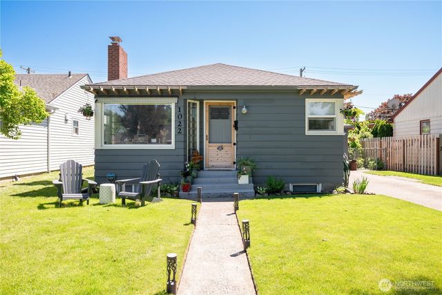 1022 22nd Avenue, Longview, WA 98632