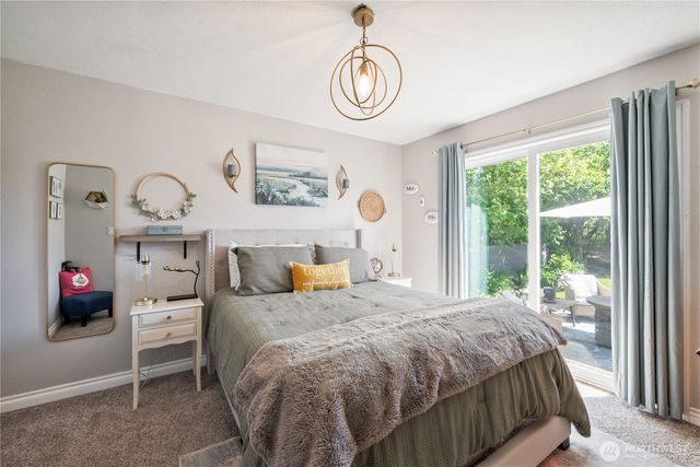 1022 22nd Avenue, Longview, WA 98632