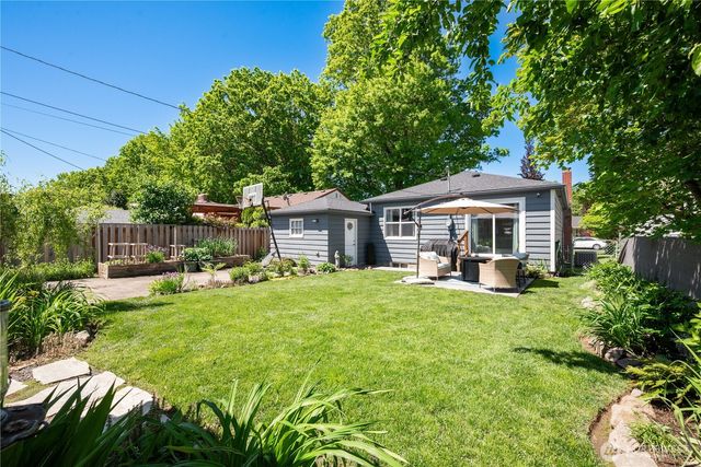 1022 22nd Avenue, Longview, WA 98632