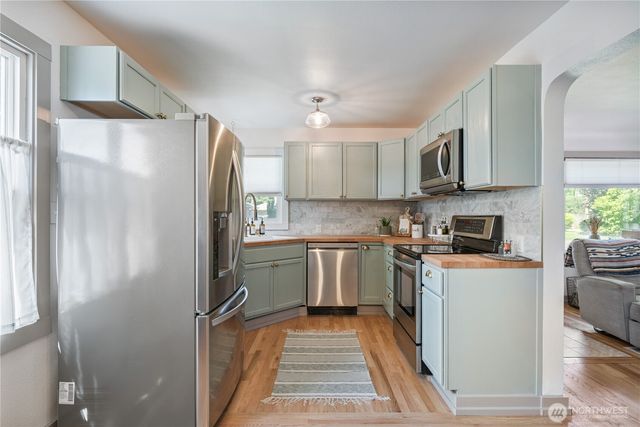 1022 22nd Avenue, Longview, WA 98632