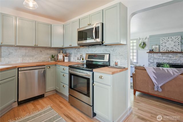 1022 22nd Avenue, Longview, WA 98632