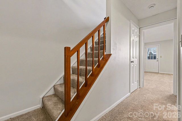 1323 Maple Shade Lane, Charlotte, NC 28270