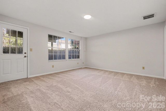 1323 Maple Shade Lane, Charlotte, NC 28270