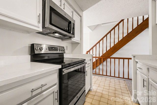 1323 Maple Shade Lane, Charlotte, NC 28270