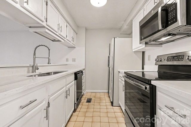 1323 Maple Shade Lane, Charlotte, NC 28270