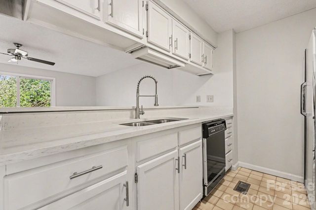 1323 Maple Shade Lane, Charlotte, NC 28270