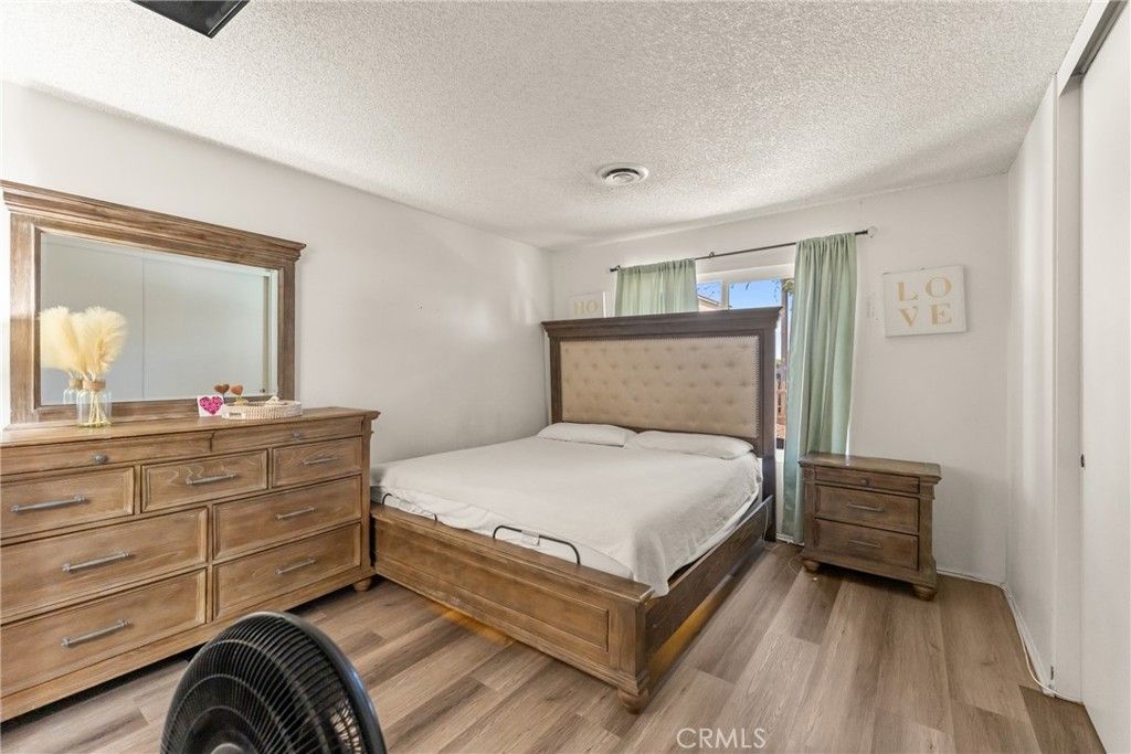 Image 15 of property listing at 385 E Stetson, Hemet, CA 92543