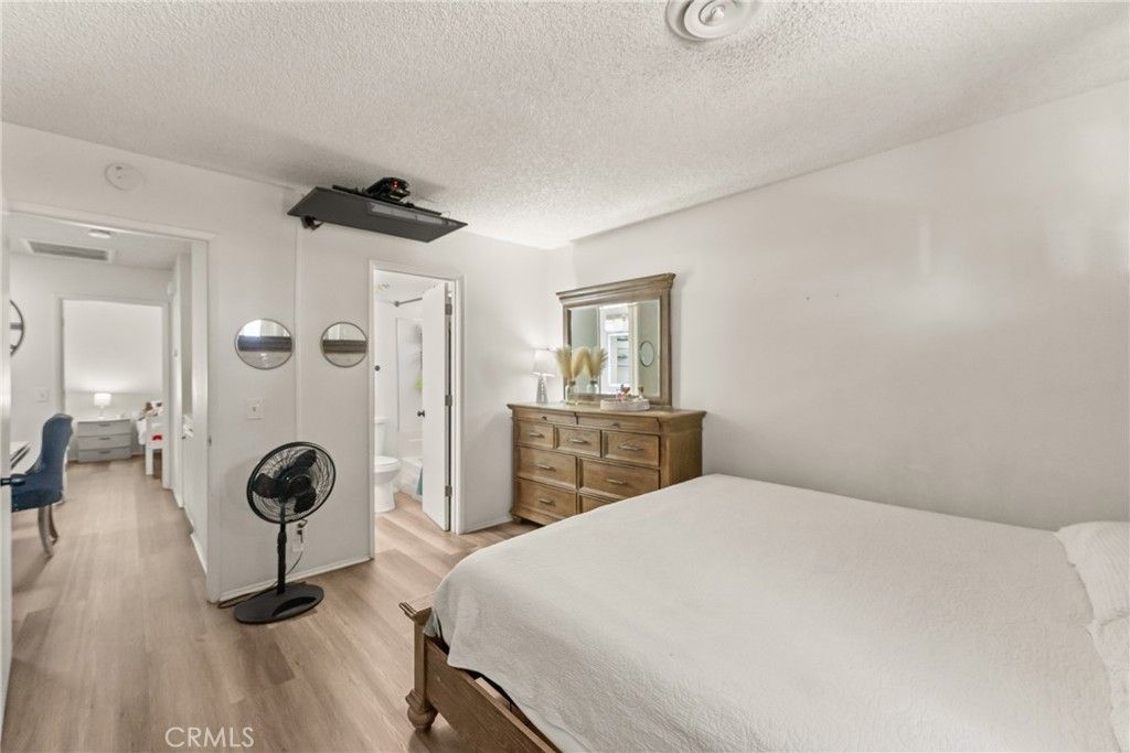 Image 16 of property listing at 385 E Stetson, Hemet, CA 92543