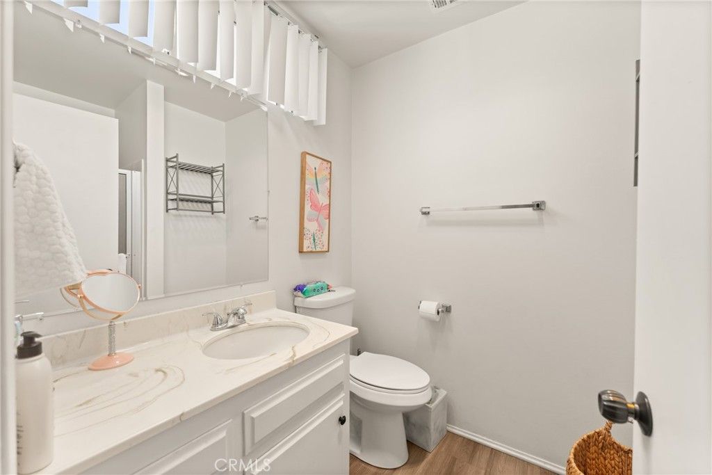 Image 20 of property listing at 385 E Stetson, Hemet, CA 92543