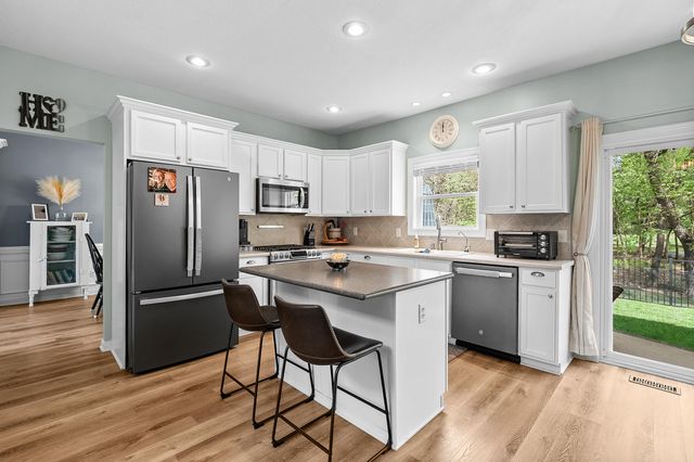 7506 Haflinger Circle, Kalamazoo, MI 49009