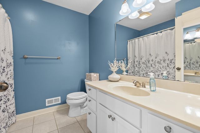7506 Haflinger Circle, Kalamazoo, MI 49009