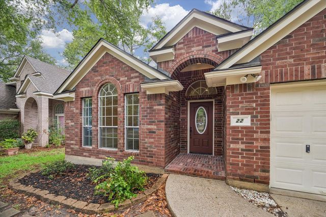 22 N Holly Laurel Circle, The Woodlands, TX 77382