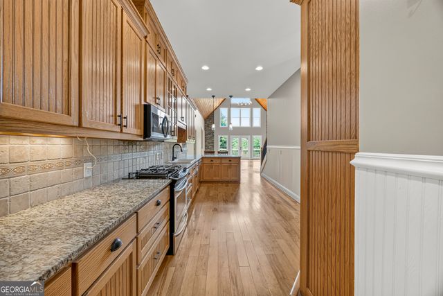 482 Miners Mountain Road, Sautee Nacoochee, GA 30571
