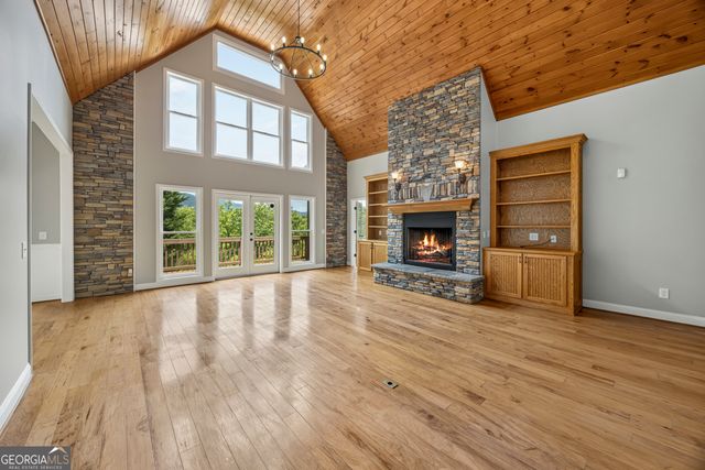 482 Miners Mountain Road, Sautee Nacoochee, GA 30571