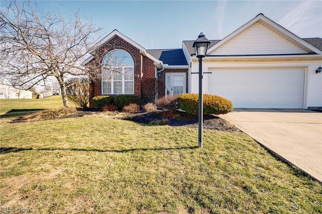 5685 Jason Oval, Medina, OH 44256