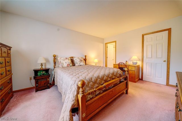 5685 Jason Oval, Medina, OH 44256