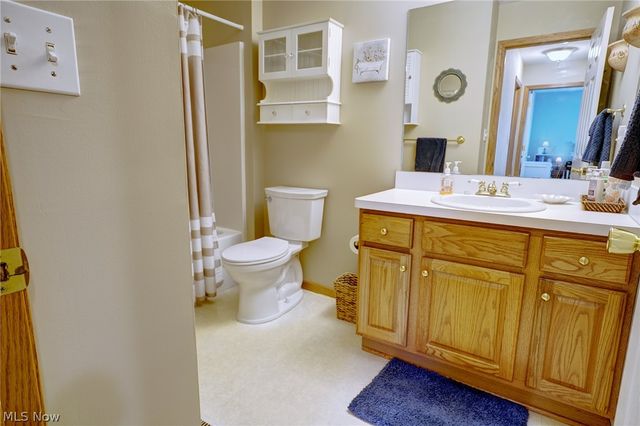 5685 Jason Oval, Medina, OH 44256