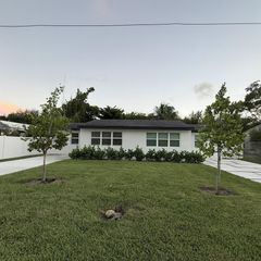 118 SW 7th Street, Delray Beach, FL 33444