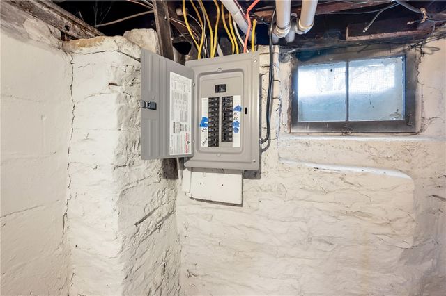 3134 Main St, West Middlesex Boro, PA 16159