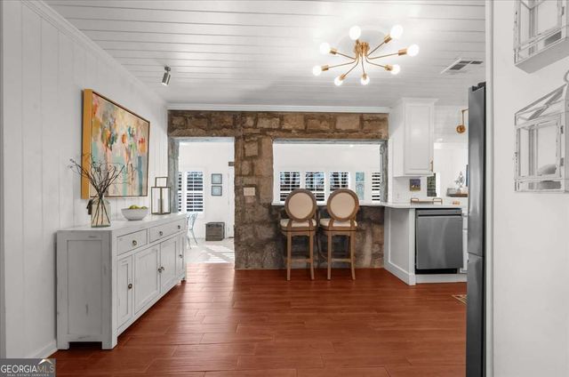 6386 Tuggle Drive, Buford, GA 30518