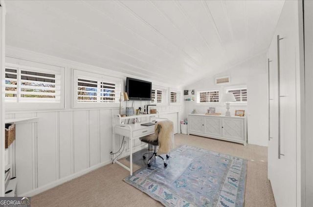 6386 Tuggle Drive, Buford, GA 30518