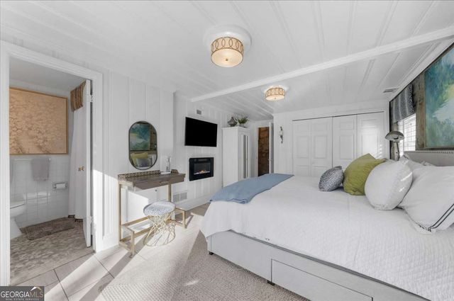 6386 Tuggle Drive, Buford, GA 30518