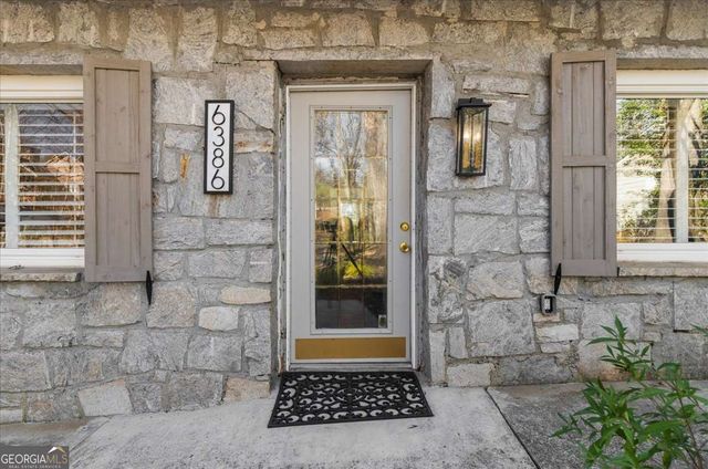 6386 Tuggle Drive, Buford, GA 30518