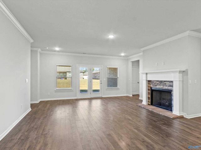 331 Jackson Point Circle, Huntsville, AL 35811