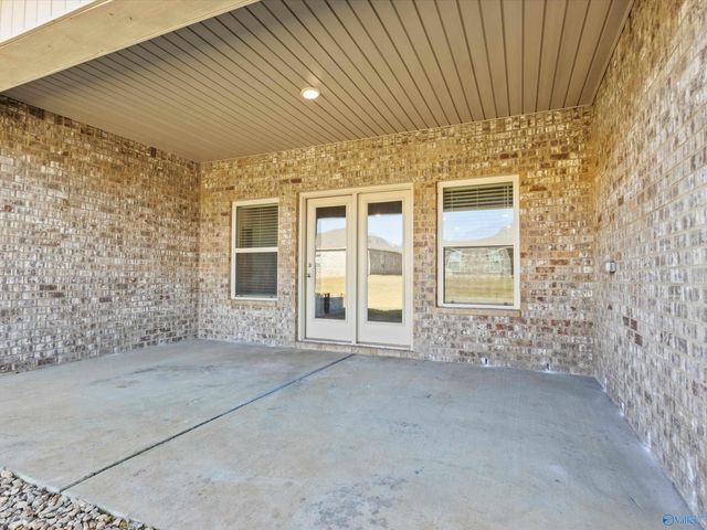 331 Jackson Point Circle, Huntsville, AL 35811