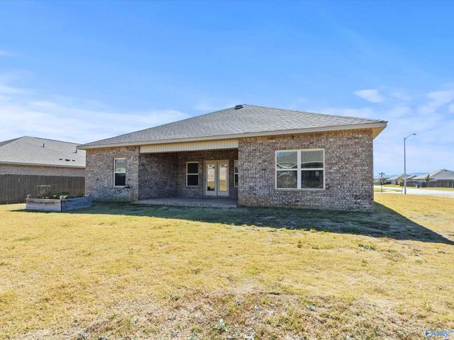 331 Jackson Point Circle, Huntsville, AL 35811