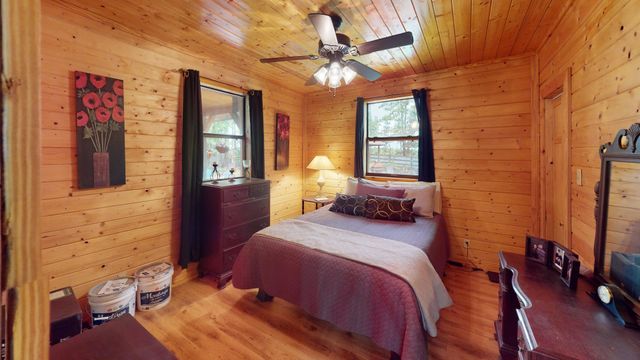 424 CR 989 RD, Iuka, MS 38352