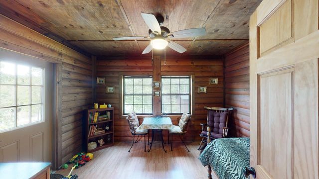 424 CR 989 RD, Iuka, MS 38352