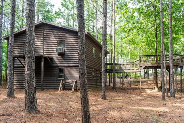 424 CR 989 RD, Iuka, MS 38352