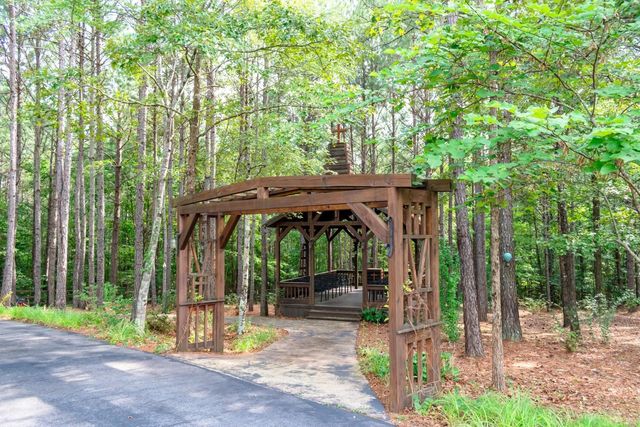 424 CR 989 RD, Iuka, MS 38352