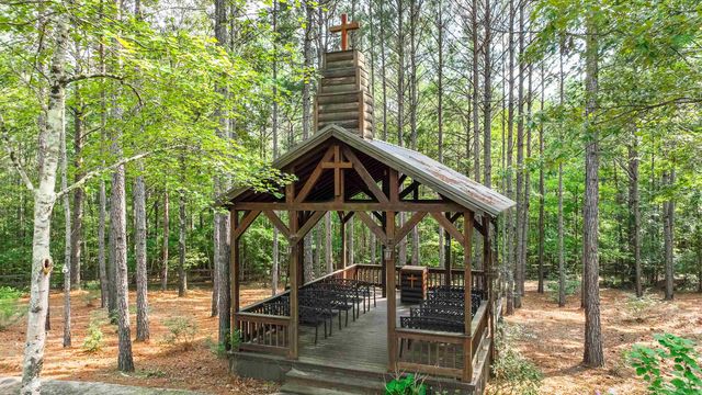 424 CR 989 RD, Iuka, MS 38352