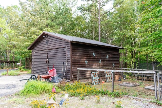 424 CR 989 RD, Iuka, MS 38352