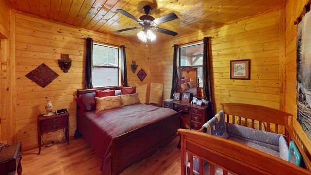 424 CR 989 RD, Iuka, MS 38352