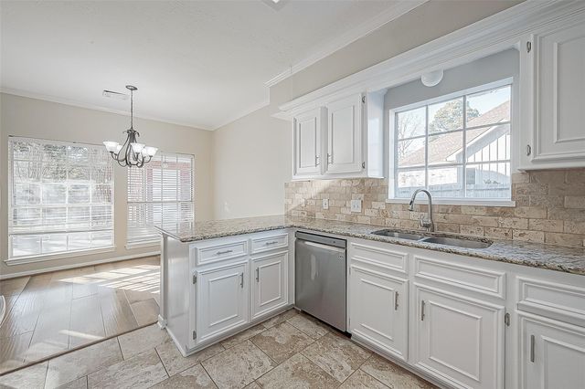 16 Marietta Court, Montgomery, TX 77356