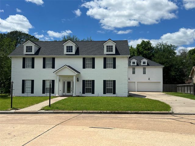 16 Marietta Court, Montgomery, TX 77356