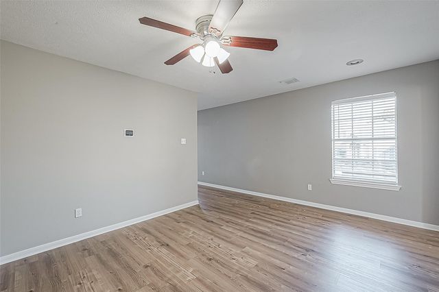 16 Marietta Court, Montgomery, TX 77356
