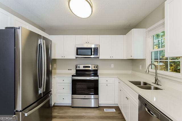 3091 Ashbury Lane, Rex, GA 30273