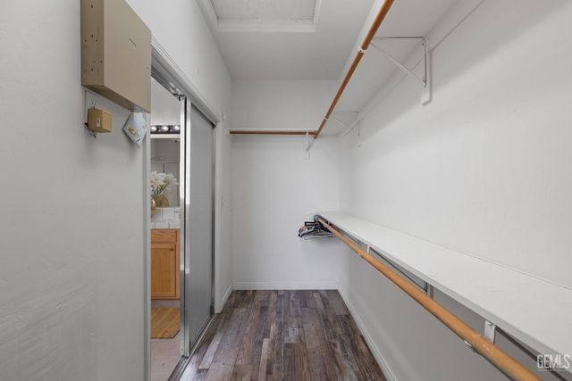 10017 Timeless Rose Court, Bakersfield, CA 93311